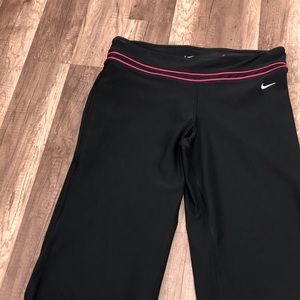 Nike Dri-Fit straight leg capris